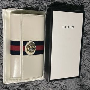 NWT, Never used Gucci Wallet (Authentic)